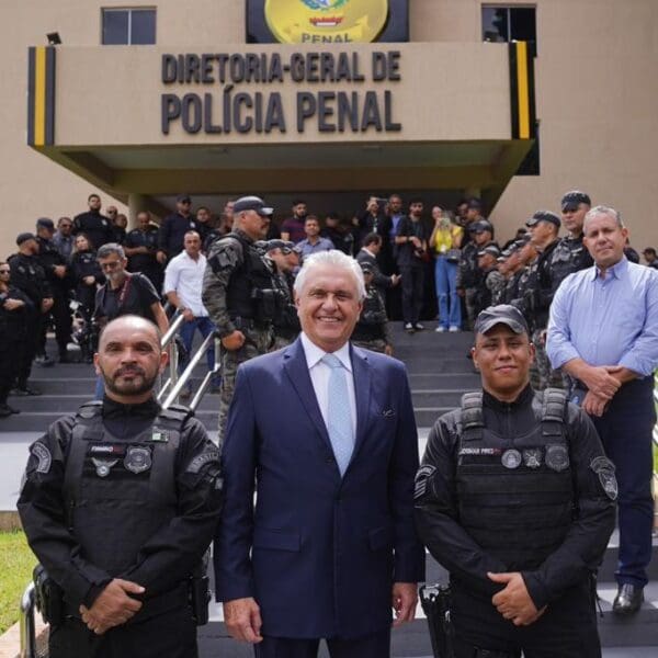 Governador inaugura sede da Polícia Penal