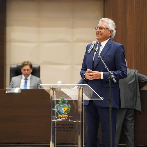 Governador Ronaldo Caiado na posse de desembargadores