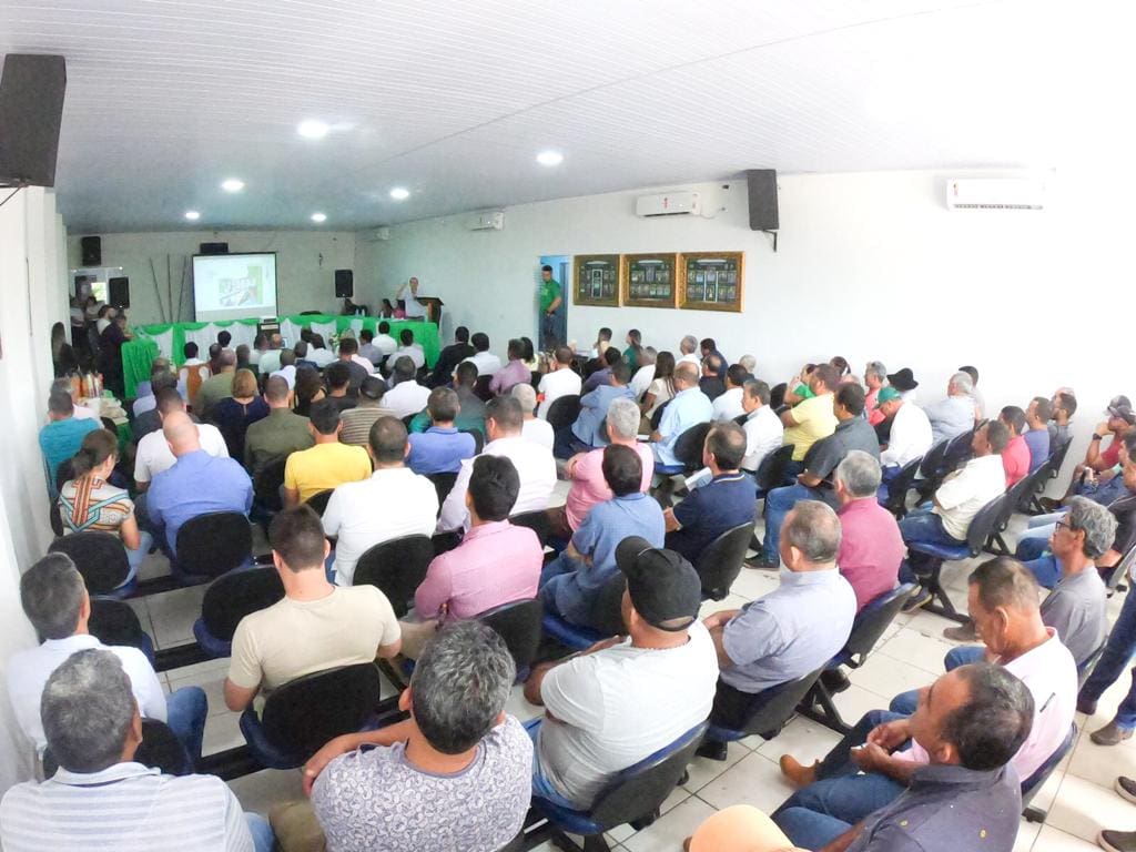 Em Campos Verdes de Goiás, SIC alinha ações para exploração de esmeraldas