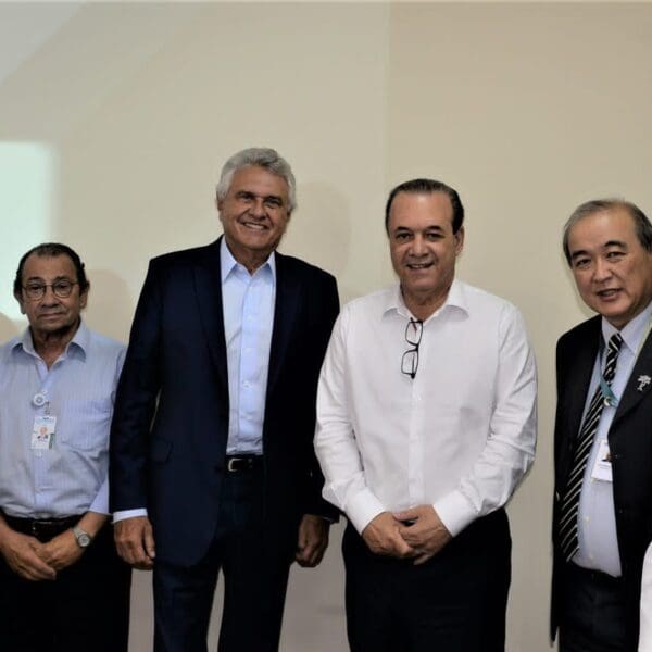 Governador se reúne em SP para regulação da saúde
