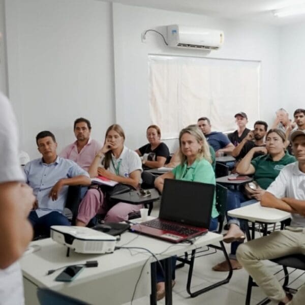 Saúde capacita agentes de combate à dengue, chikungunya e zika