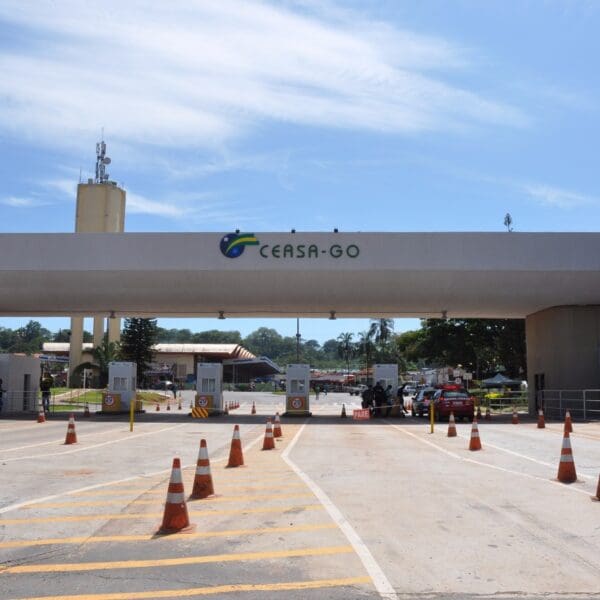 Fachada da Ceasa