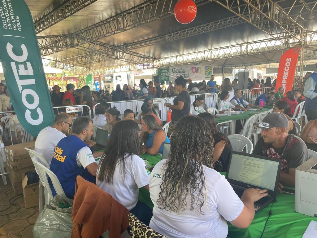 Araguaia: Governo de Goiás leva ser serviços à região