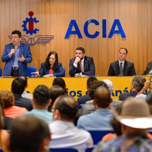 Solenidade_Governo apoia instalação de Centro Internacional de Distribuição dos Correios