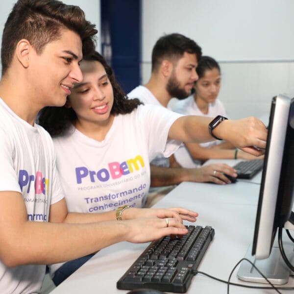 Estudantes beneficiados pelo ProBem