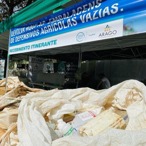 Agrodefesa recolhe mais de 5,5 mil embalagens vazias de agrotóxicos