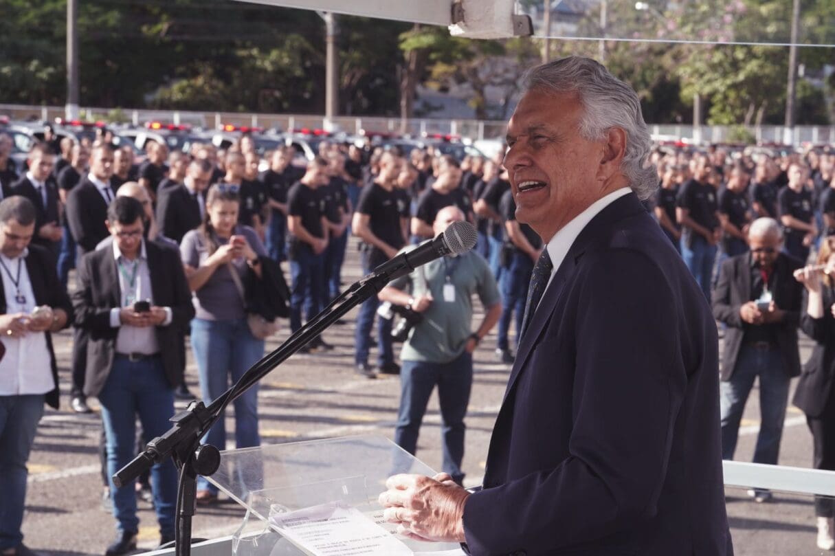 Governador Ronaldo Caiado evento durante na Academia da PM par aconhecer novos policiais miltares