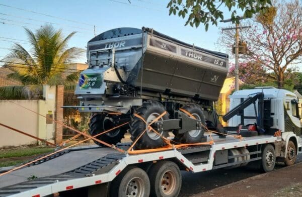 Polícia recupera máquina agrícola avaliada em R$ 350 mil