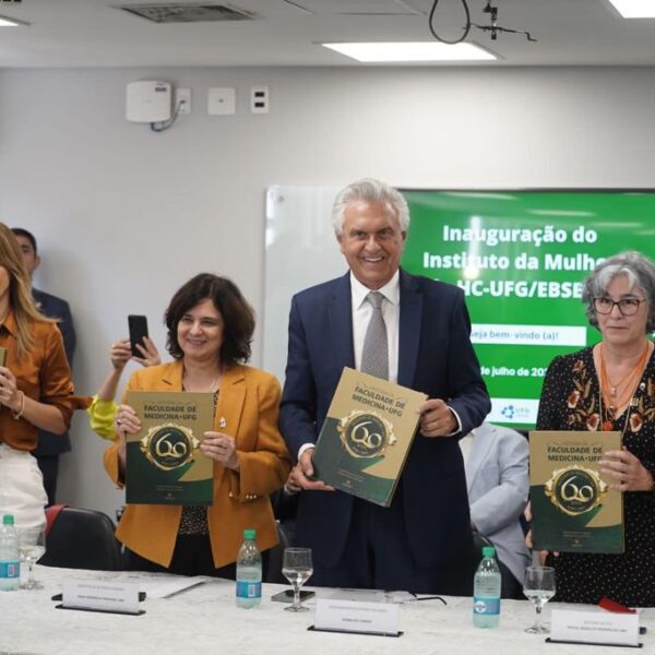 “Goiás é referência para nós”, diz ministra da Saúde