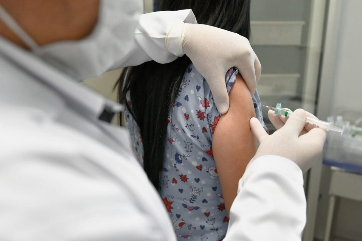 Saúde alerta para novo calendário de vacina contra Covid-19