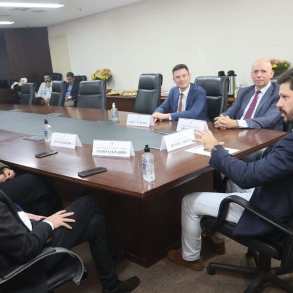 Vice-governador articula visita de empresários belgas a Goiás