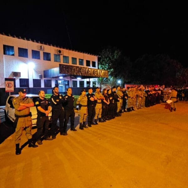 Operação cumpre mandados contra invasores a fazenda em Alto Paraíso