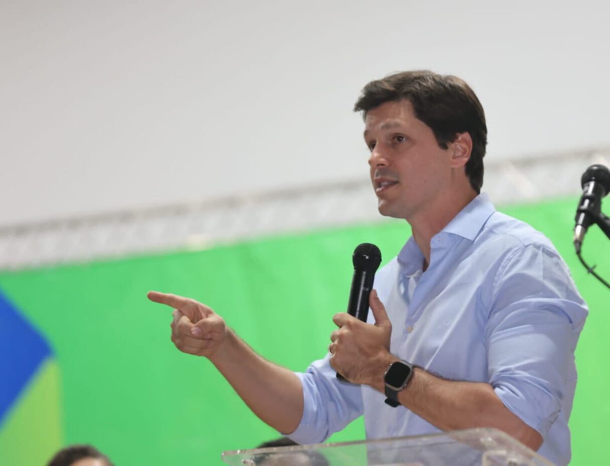 Governador em exercício Daniel Vilela cumpre agenda em São Miguel do Araguaia e na capital