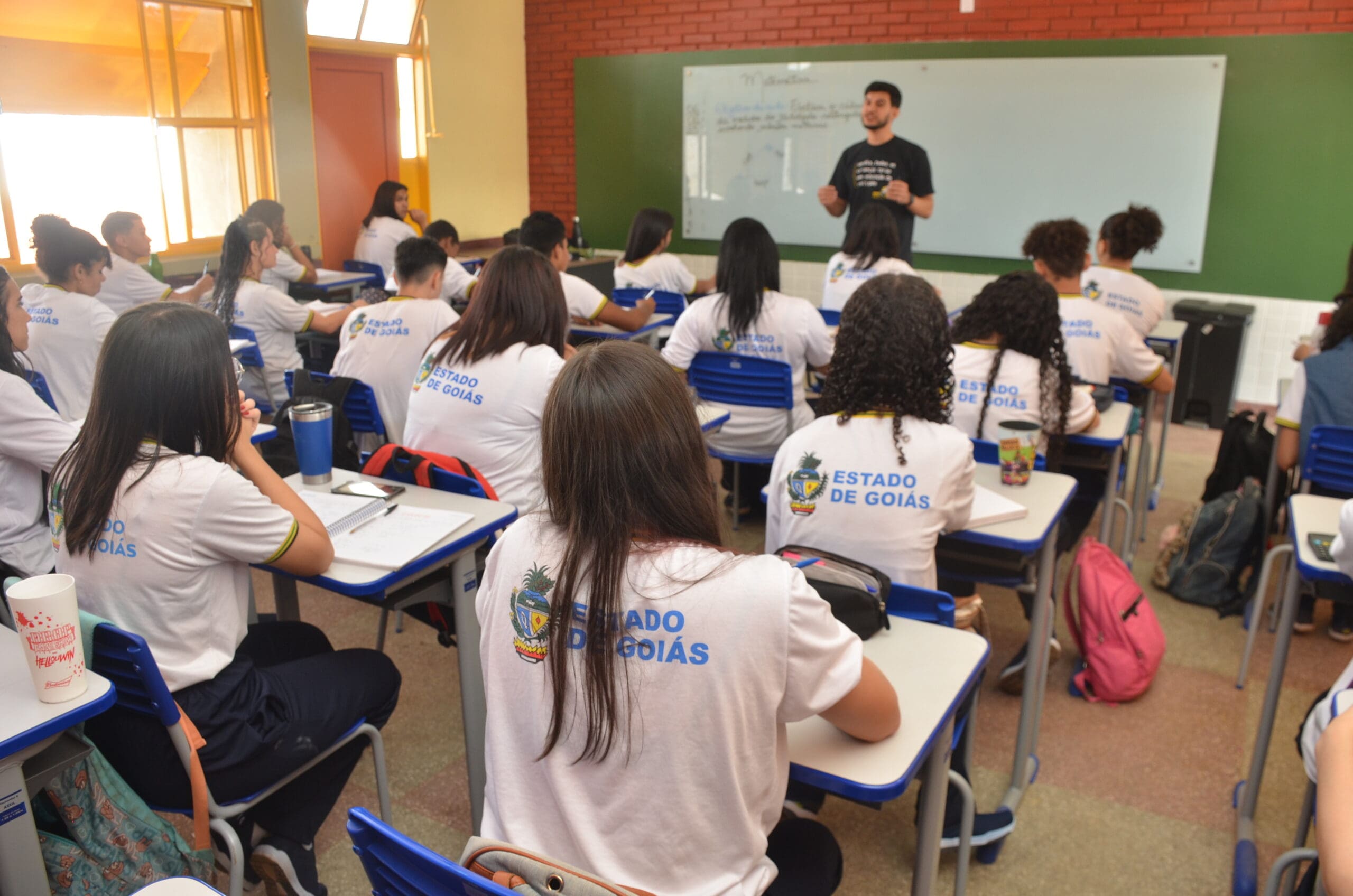 Estado concede progressão para 573 professores