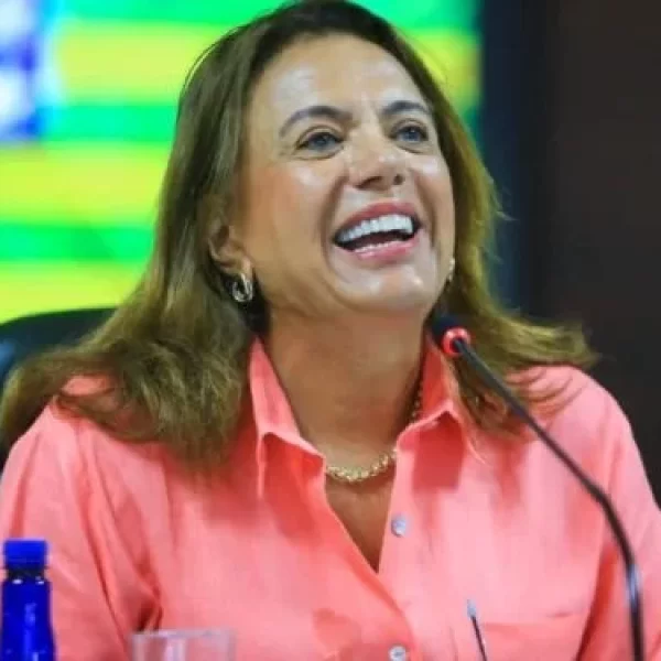 Gracinha Caiado inaugura Restaurante do Bem em Quirinópolis