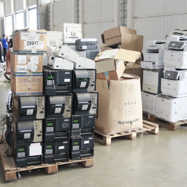 Programa Sukatech recolhe 500 toneladas de lixo eletrônico