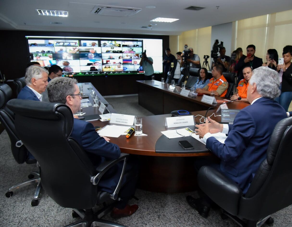 Reunião do Gabiente contra a Dengue