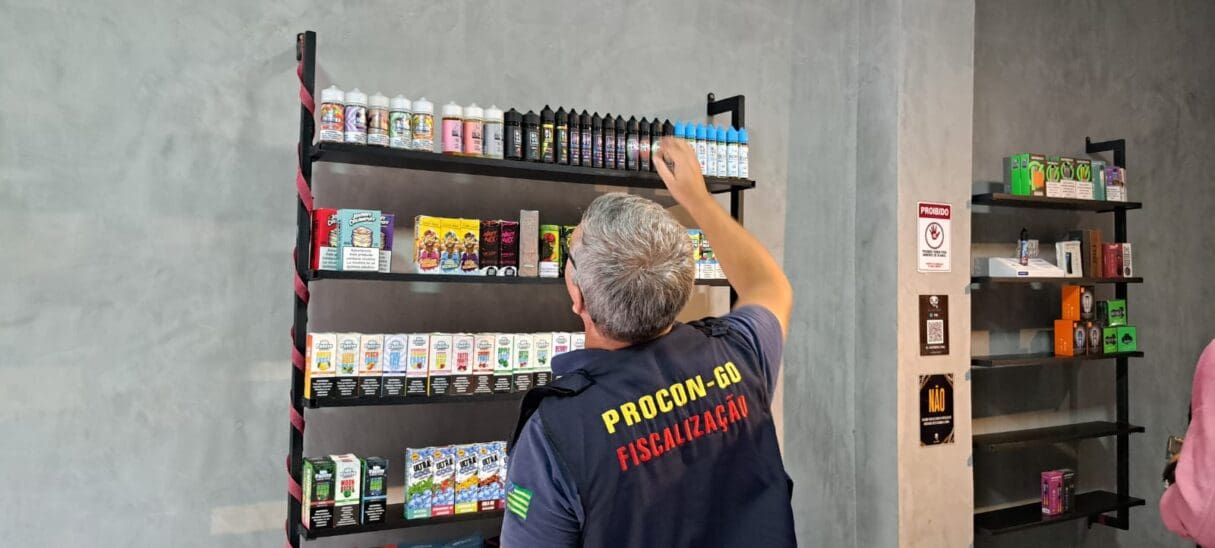 Cigarros eletrônicos apreendidos pelo Procon Goiás