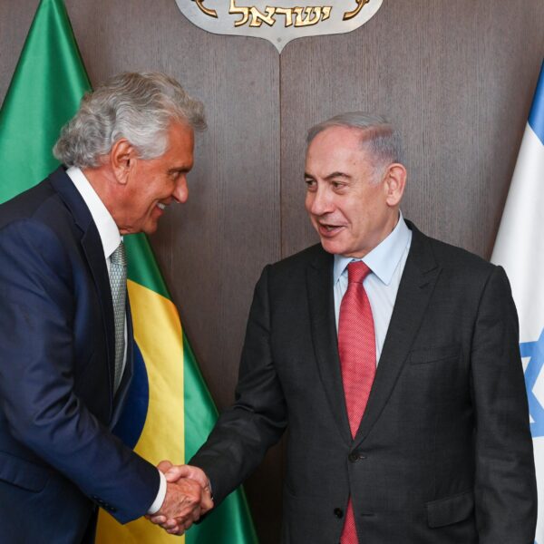 Caiado é recebido é recebido pelo primeiro-ministro de Israel (Foto: Hegon Corrêa)