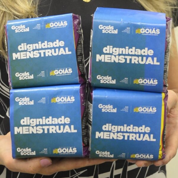 Entrega de absorventes do Programa Dignidade Menstrual_Wagnas Cabral