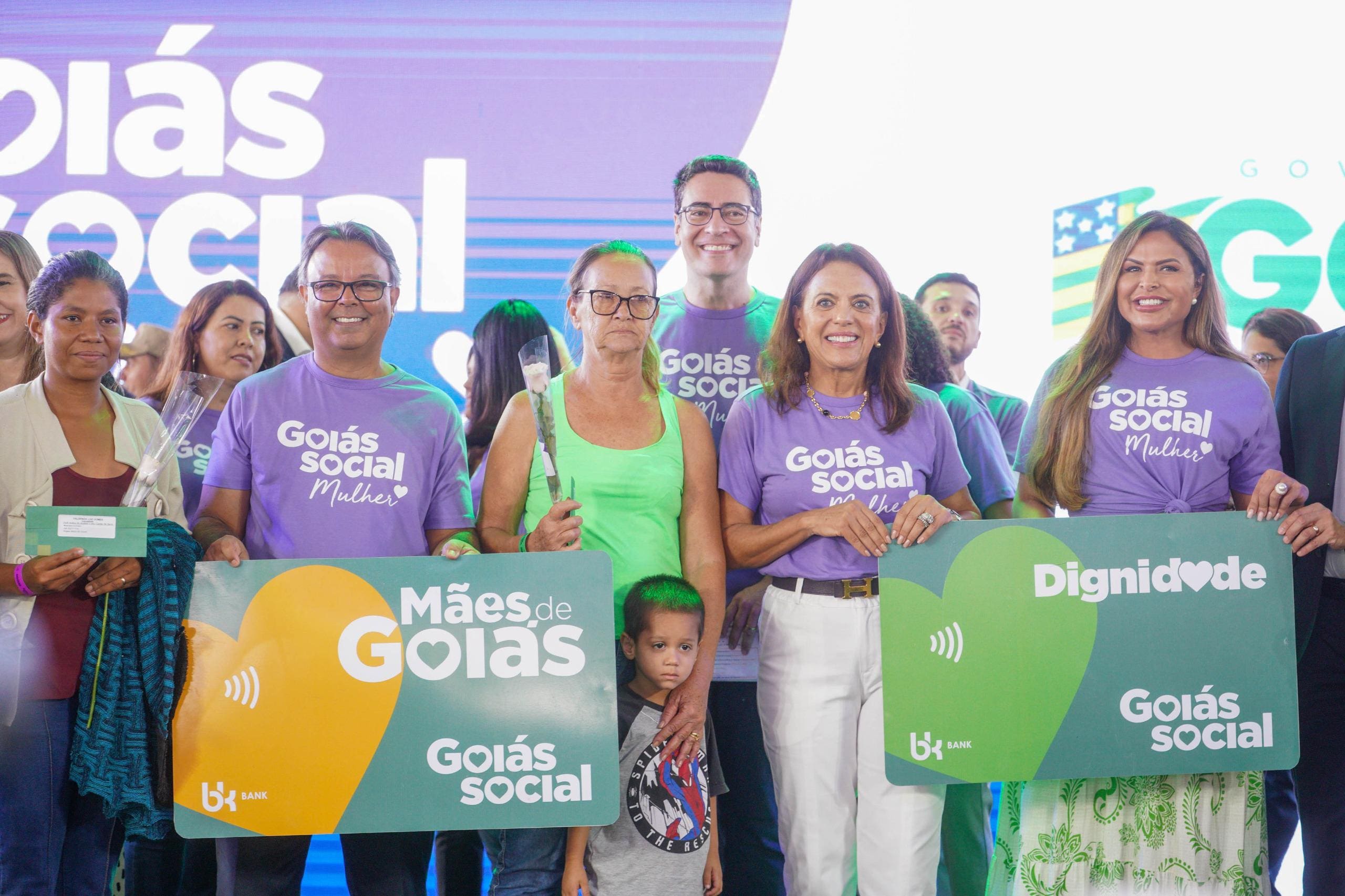 Goiás Social Mulher oferece mais de 40 serviços gratuitos na Praça Cívica -  Agência Cora Coralina de Notícias