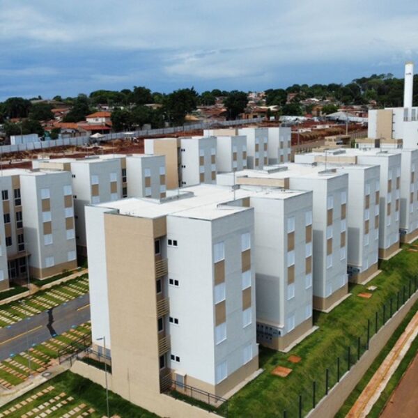 Agehab divulga lista de famílias pré-aprovadas em avaliação de crédito do Residencial Iris Rezende III, em Goiânia