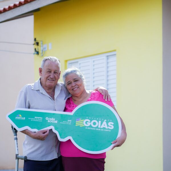 Família recebe casa a custo zero em Itaberaí_Junior Guimarães