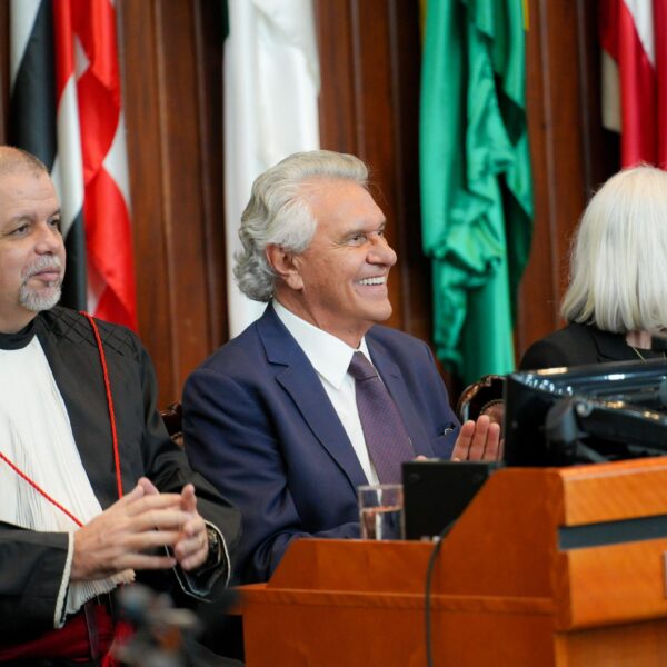 Caiado diz que jurista goiano no comando do TRF1 engrandece o estado