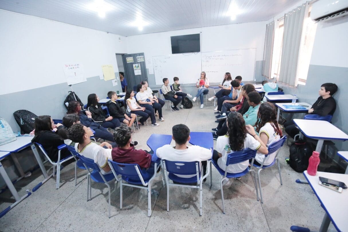 REUNIAO PROFESSORES E ALUNOS