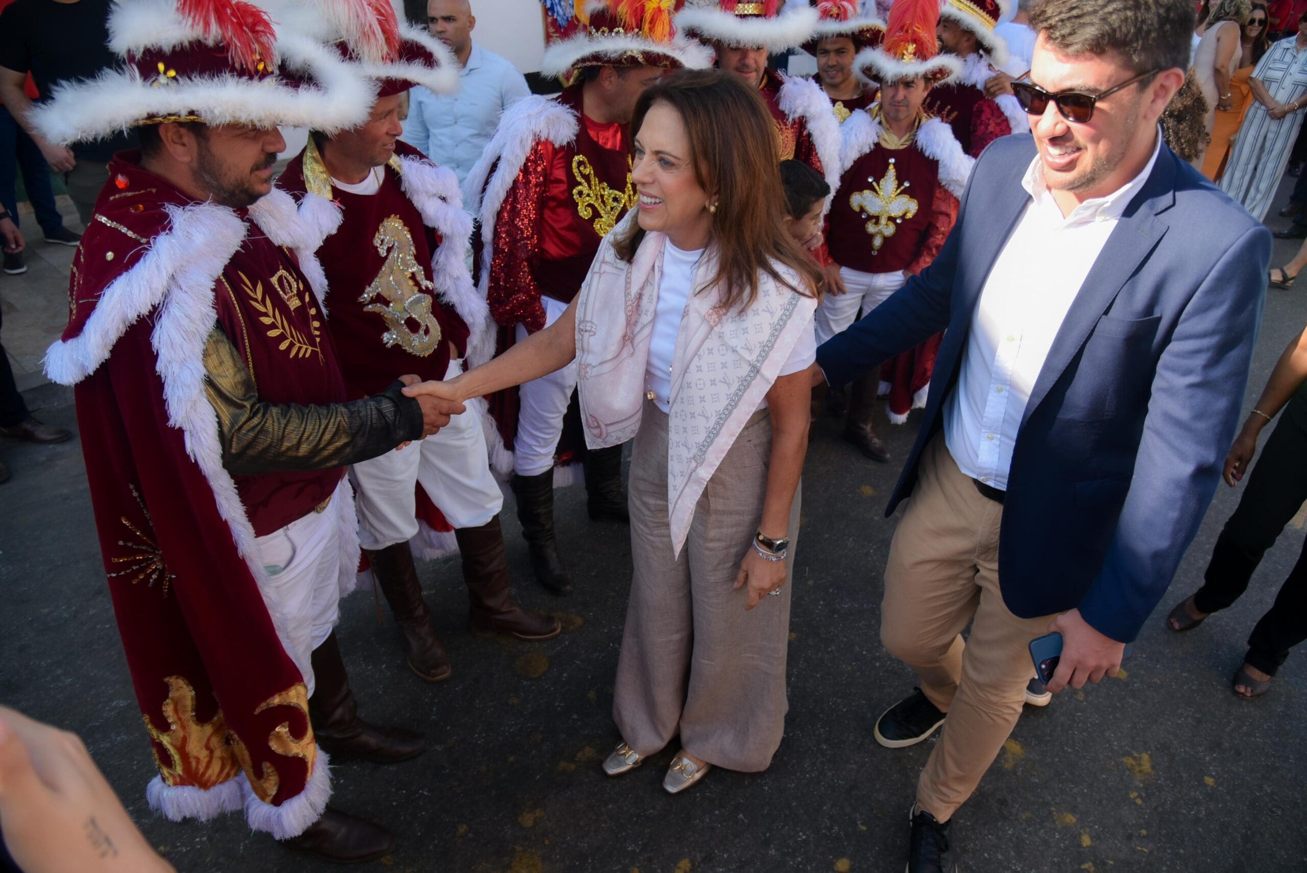 Ronaldo e Gracinha Caiado prestigiam Festa do Divino e Cavalhadas em Jaraguá