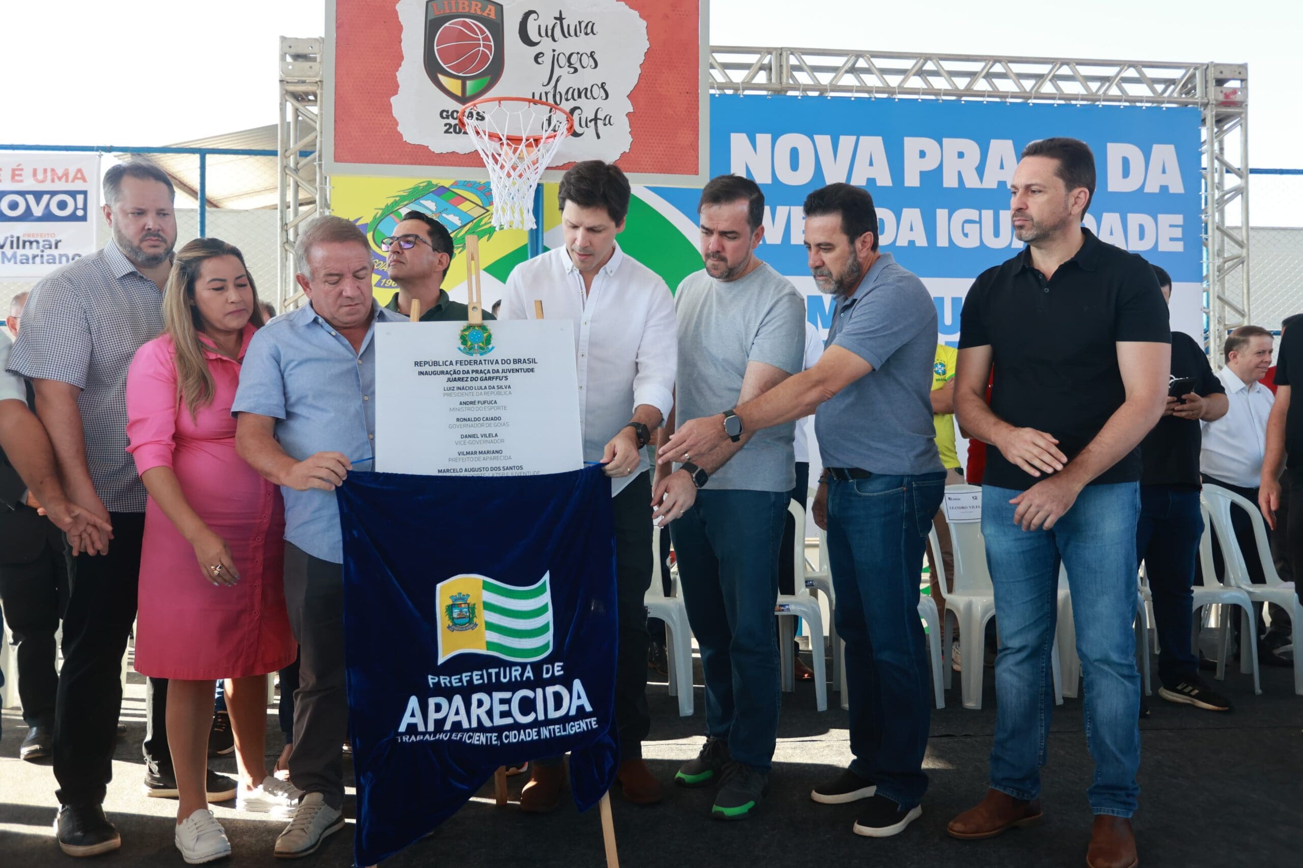 Praça da Juventude é entregue à população de Aparecida