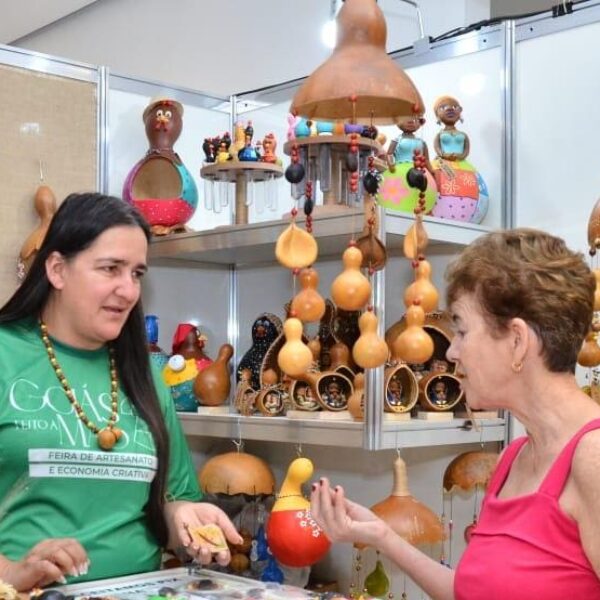 Caiado destaca investimento na cultura goiana no lançamento do Claque Cultural
