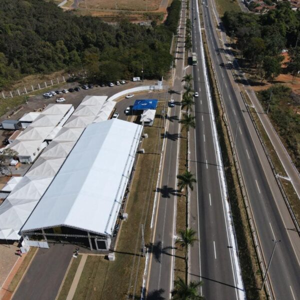 Governador e primeira-dama visitam Centro de Apoio ao Romeiro de Trindade nesta segunda-feira