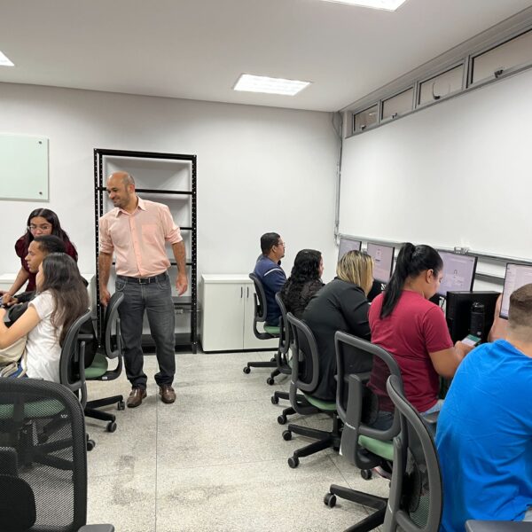 Escolas do Futuro de Goiás recebem inscrições para cursos técnicos até dia 21