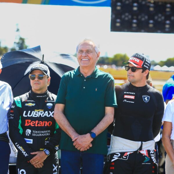 Caiado participa do aniversário de 50 anos do Autódromo Internacional de Goiânia