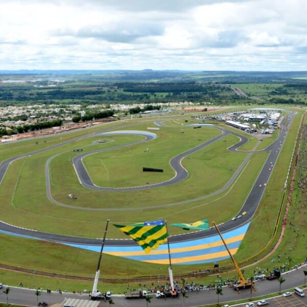 Governo assina protocolo de intenções para retorno da MotoGP a Goiânia