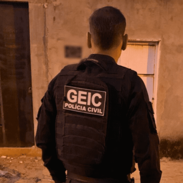 Agente do Grupo Especial de Investigações Criminais (Foto PCGO)