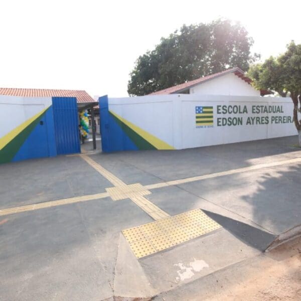 Nova Escola Estadual Edson Ayres Pereira