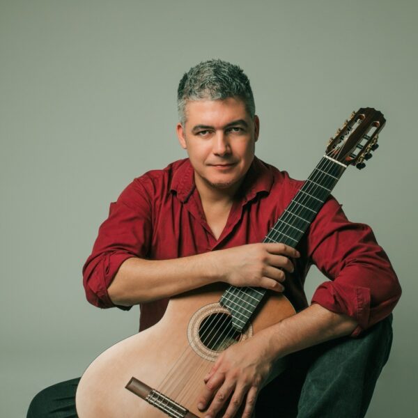 violinista goiano Júlio Lemos