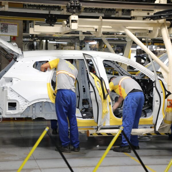 Setor industrial goiano avança 8,1% nos últimos 12 meses