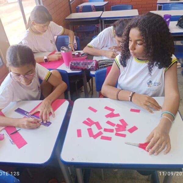 Alunos estaduais são premiados na Olimpíada de Educação Financeira