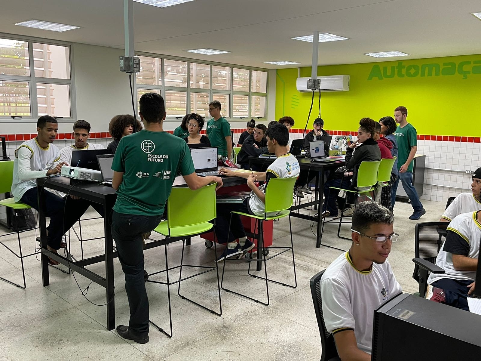 Escolas do Futuro abrem mais de 4 mil vagas para cursos gratuitos