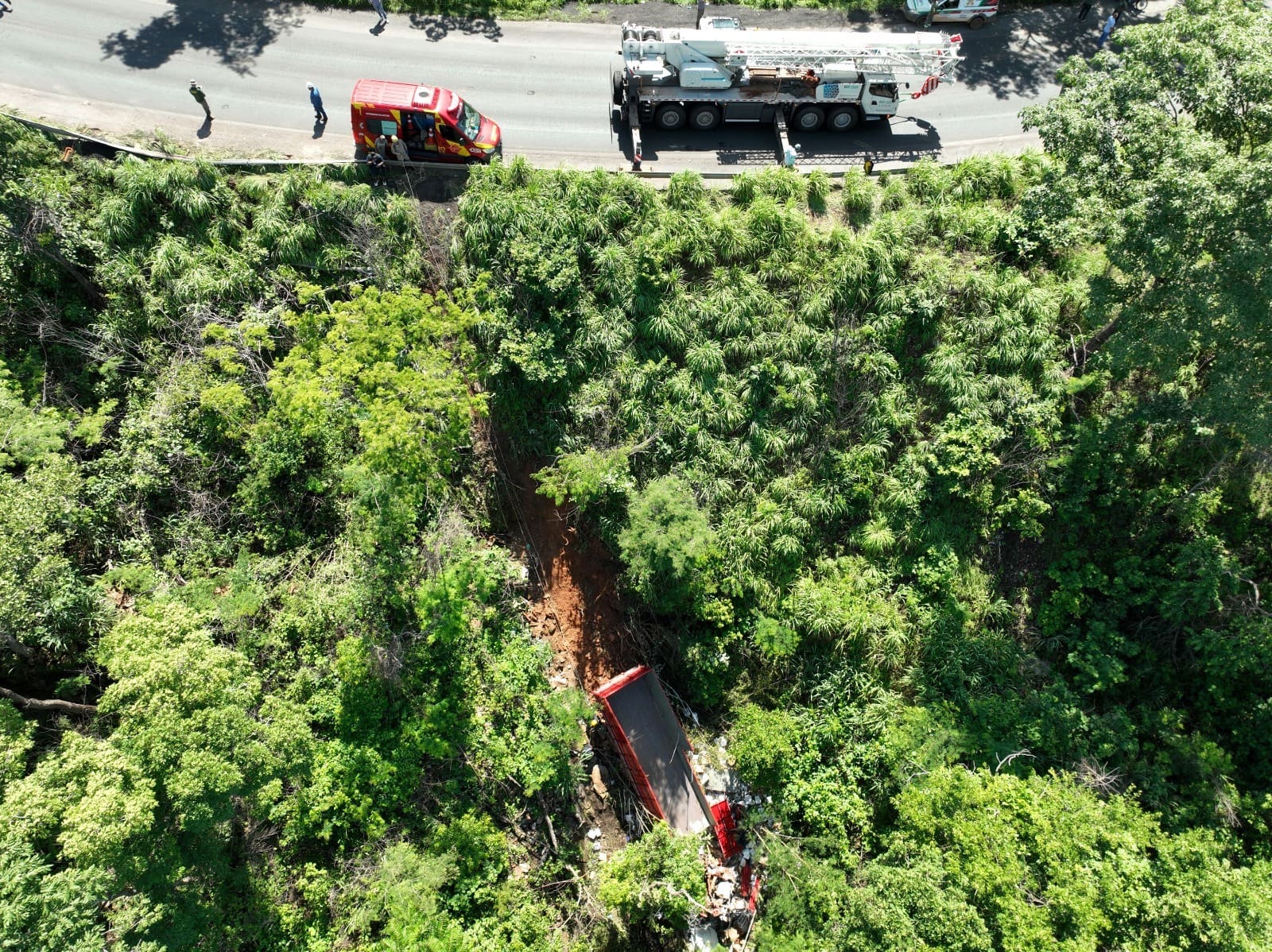 vazamento de agrotóxicos no rio Vermelho