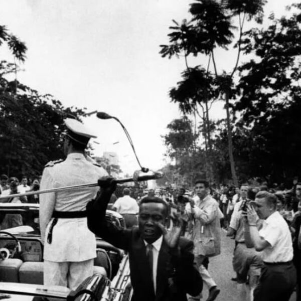 Cine Cultura - Trilha Sonora Para Um Golpe de Estado