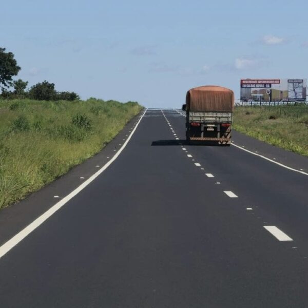 Governo vistoria obras de duplicação da GO-139 entre Caldas Novas e Piracanjuba