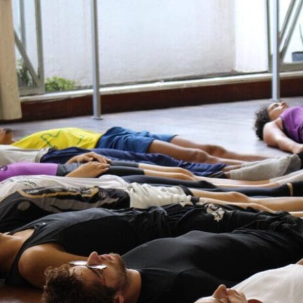 Ateliê do Gesto celebra 10 anos de criação com oficina gratuita de dança