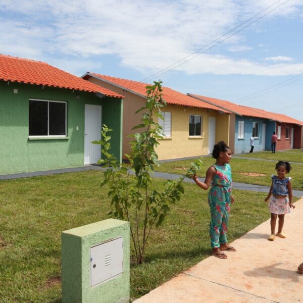 Estado sorteia casas a custo zero em Nova Crixás e Bonópolis