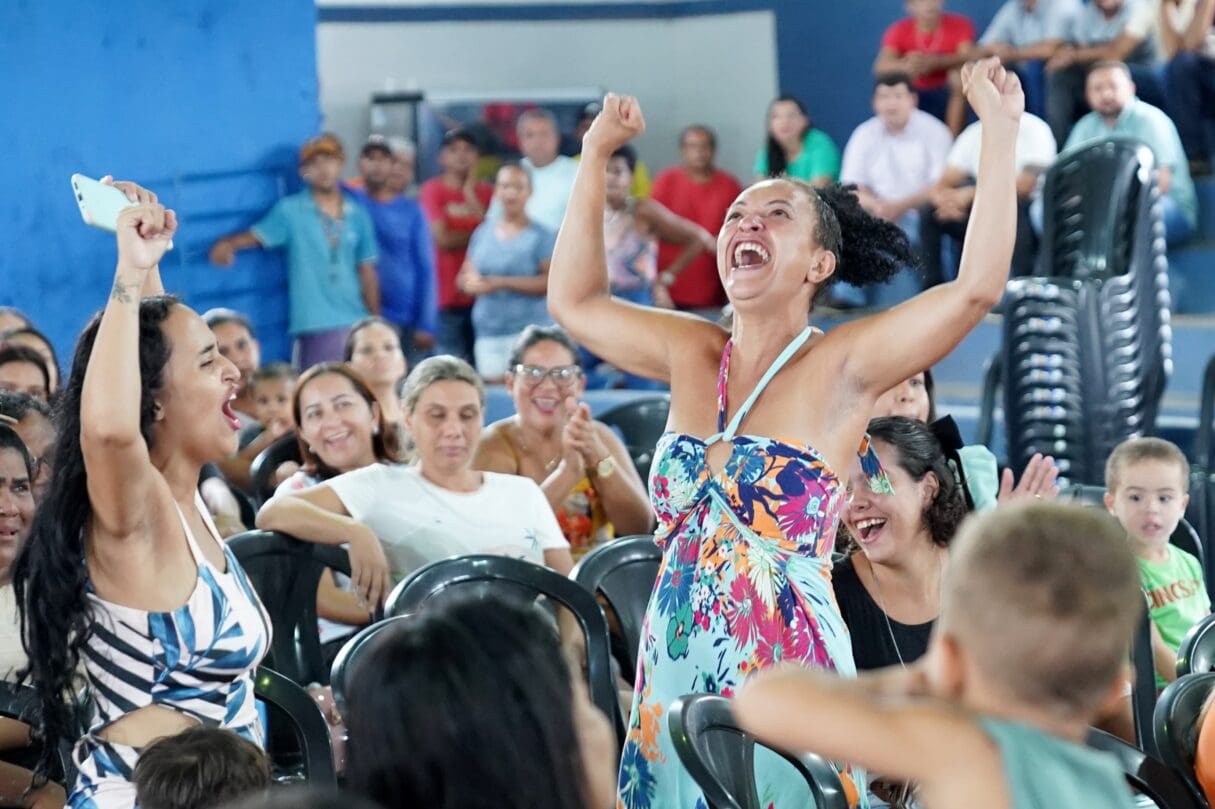 Sorteio de casas a custo zero