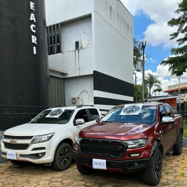 Operação Linha Cruzada prende suspeitos e apreende caminhonetes