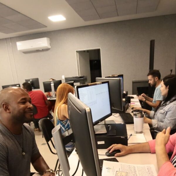 Nomeados mais 307 professores aprovados em concurso público